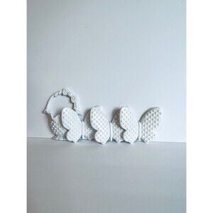Vintage Hobnail Basket and Butterflies , 1980s Wall Decor, Butterfly Decor